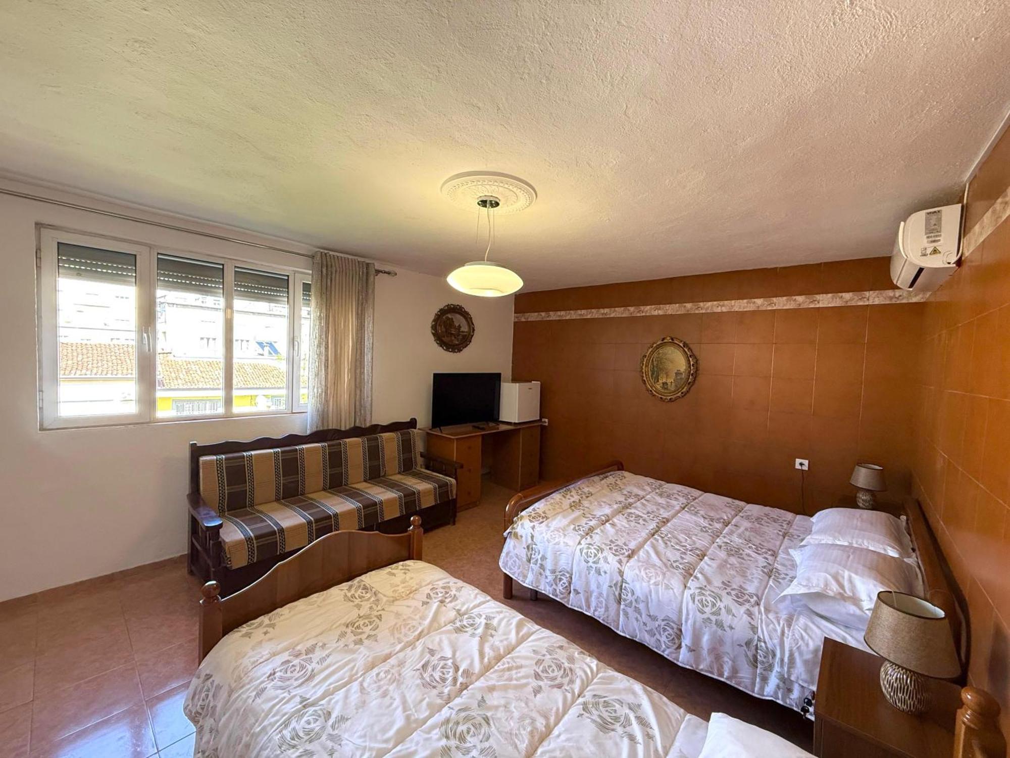 Shkodra Guest House 2 Dış mekan fotoğraf