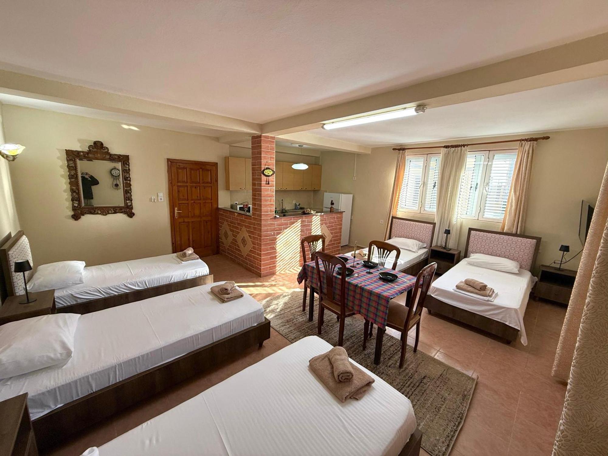 Shkodra Guest House 2 Dış mekan fotoğraf